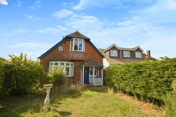 2 Bedroom Detached House To Rent In Oxenden Square, Herne Bay, CT6