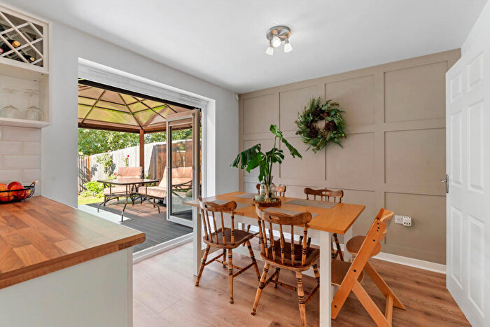 4 Bedroom Detached House For Sale In Flockton Gardens, Longford, Coventry, CV6