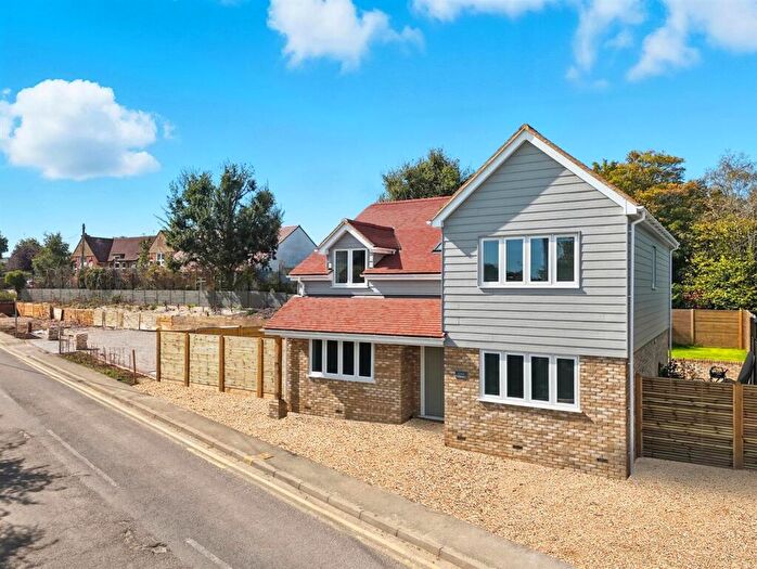 3 Bedroom Detached House For Sale In Pump Lane, Purleigh, CM3