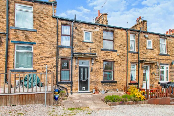 2 Bedroom Terraced House To Rent In Ley Fleaks Road, Bradford, West Yorkshire, BD10