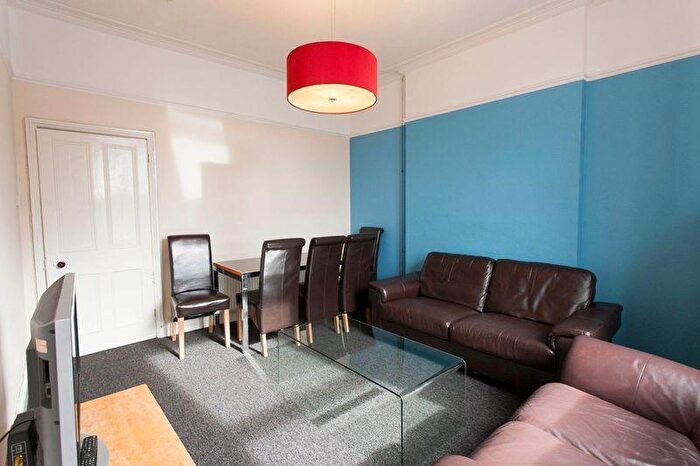 5 Bedroom Flat To Rent In Queens Road Clifton, Bristol, BS8