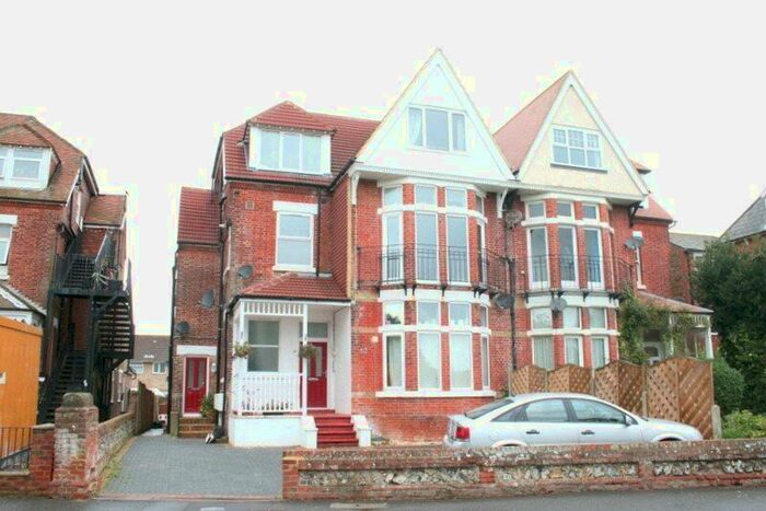 1 Bedroom Apartment To Rent In St Catherines Road, Littlehampton, West Sussex, BN17