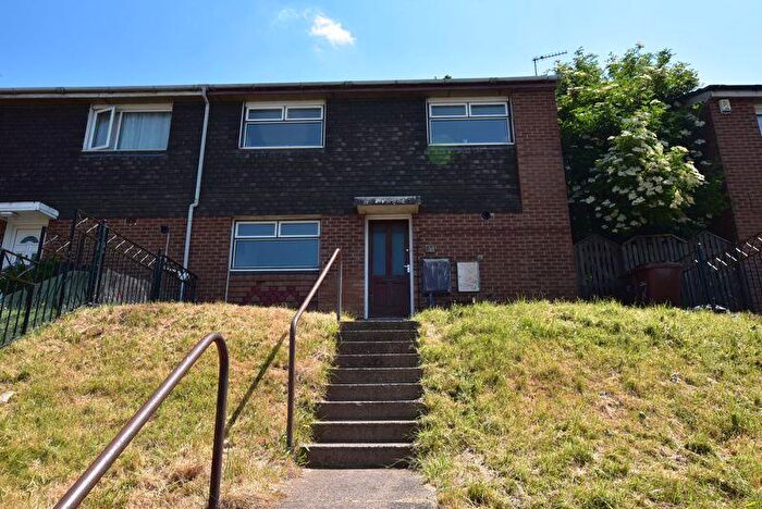 3 Bedroom Town House To Rent In Pearmain Drive, Nottingham, NG3