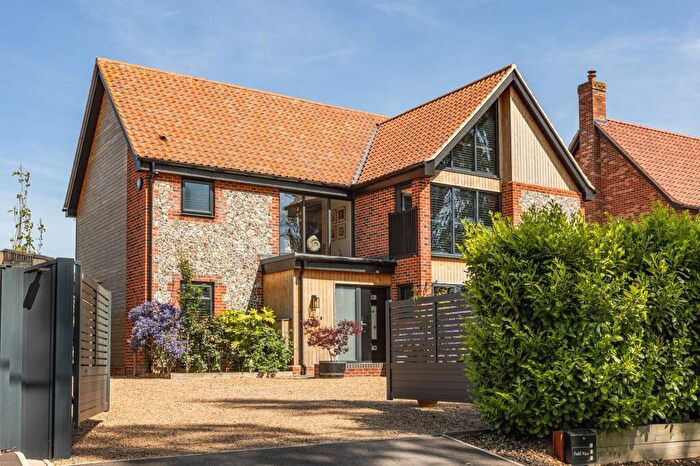 4 Bedroom Detached House For Sale In Individually Designed Home In Saham Hills, IP25