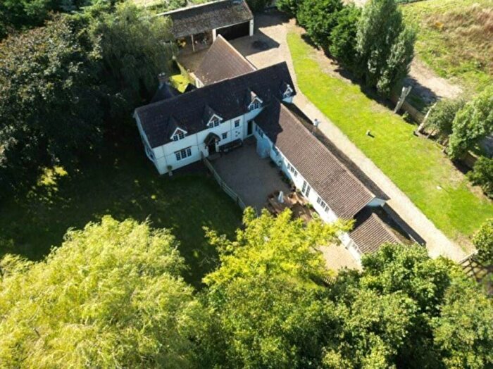 4 Bedroom Detached House For Sale In Wigtoft Bank, Wigtoft, PE20