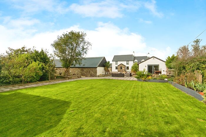 8 Bedroom Cottage For Sale In Carmel, Llannerch-Y-Medd, Isle Of Anglesey, LL71