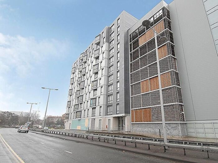 1 Bedroom Flat To Rent In Hermitage, Reading, RG1