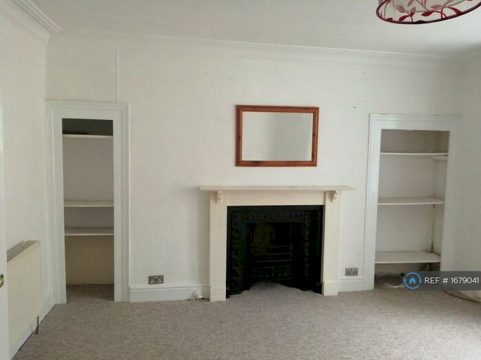 1 Bedroom Flat To Rent In New King Street, Bath, BA1