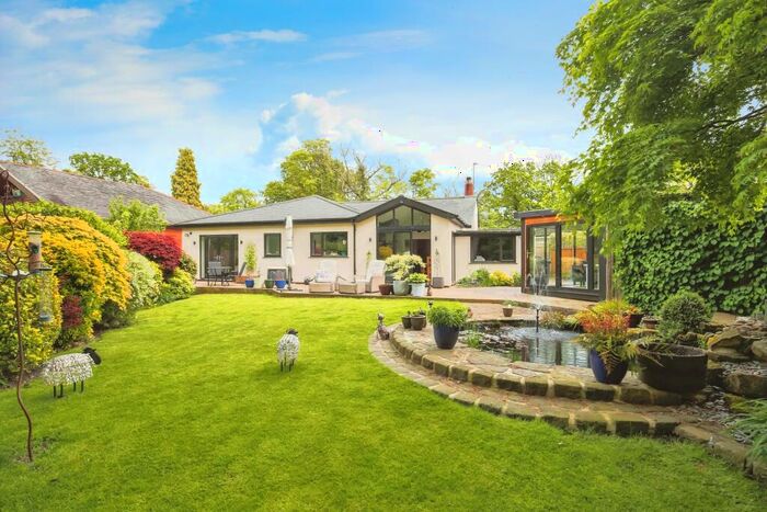 3 Bedroom Bungalow For Sale In Huntley Lane, Samlesbury, Preston, PR5