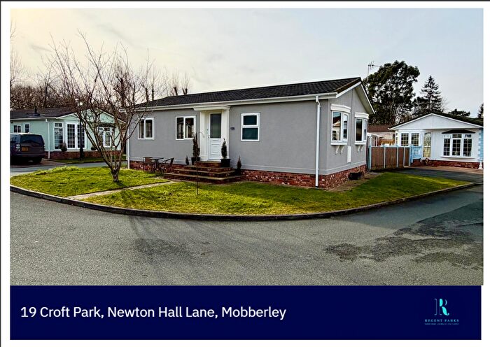 2 Bedroom Park Home For Sale In Newton Hall Lane, Mobberley, Knutsford, WA16