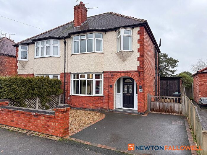 3 Bedroom Semi Detached House For Sale In Bancroft Road, Newark, NG24