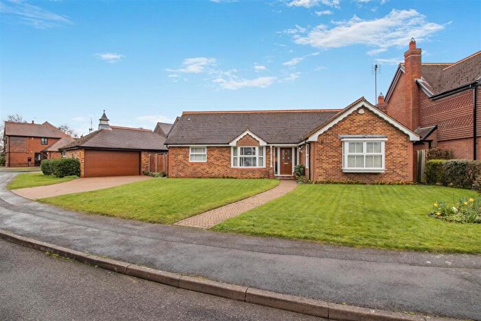 4 Bedroom Detached Bungalow For Sale In Abbeydale Drive, Mansfield, NG18