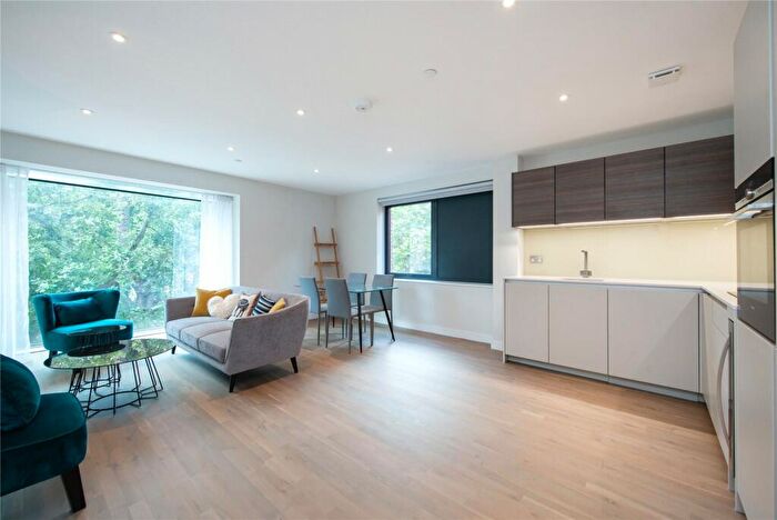 2 Bedroom Flat To Rent In Viridium Apartments, - Finchley Road, NW3