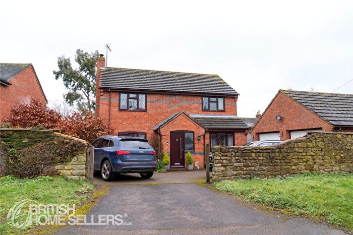 3 Bedroom Detached House For Sale In Caldecote, Towcester, Northamptonshire, NN12