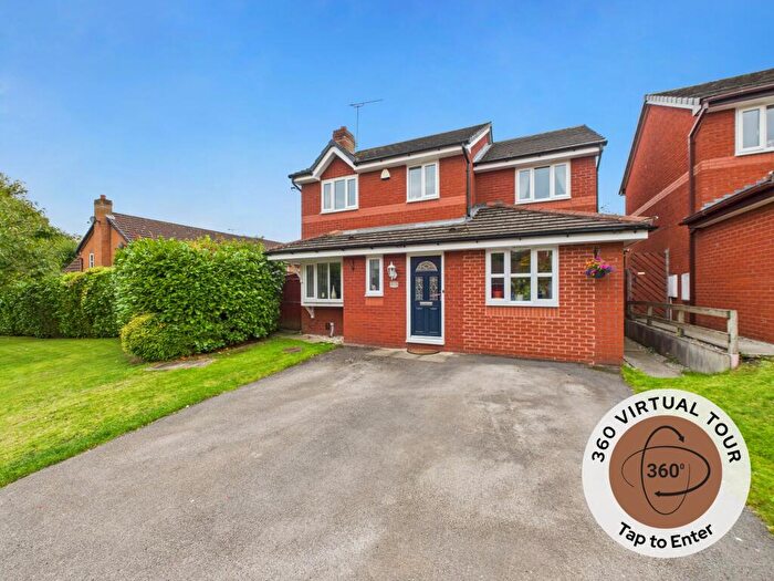 4 Bedroom Detached House For Sale In Fishermans Close, Sandbach, CW11