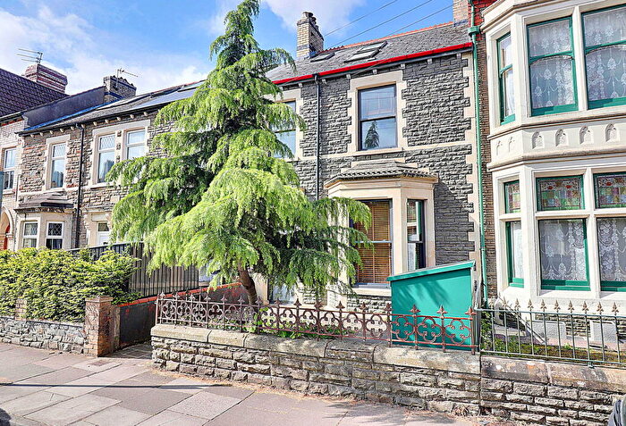 4 Bedroom Terraced House For Sale In Kings Road, Pontcanna, Cardiff, CF11