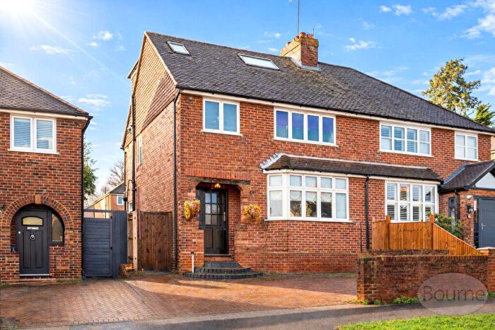 4 Bedroom Semi Detached House For Sale In Rydes Hill Road, Guildford, Surrey, GU2