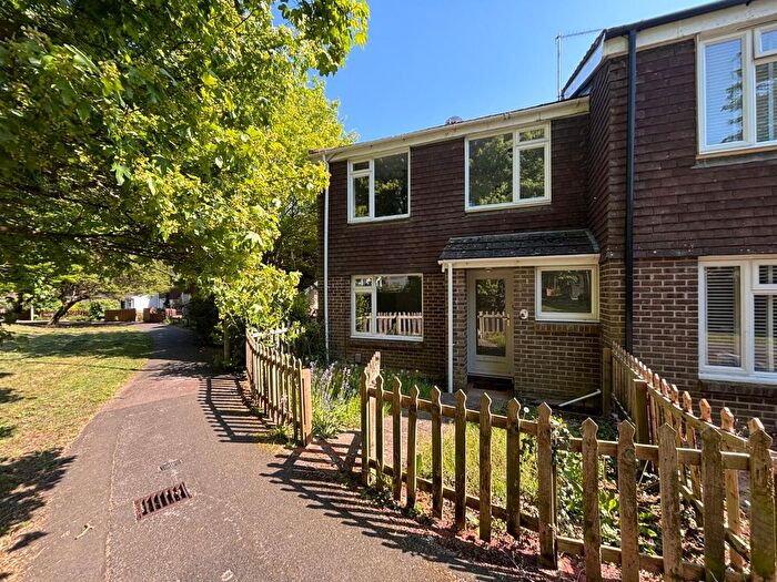3 Bedroom Property To Rent In Coltsfoot Drive, Waterlooville, PO7