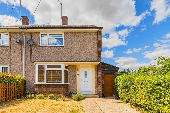 2 Bedroom End Of Terrace House To Rent In Long Chaulden, Hemel Hempstead, HP1