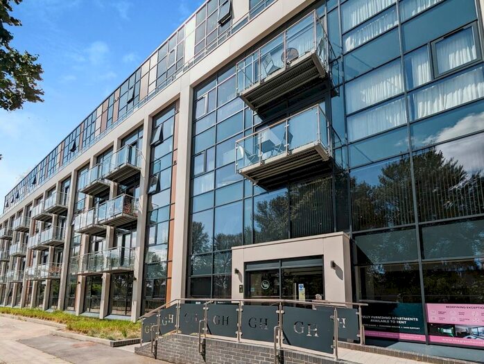 2 Bedroom Flat To Rent In Queens Dock Avenue, Hull, East Riding Of Yorkshi, HU1