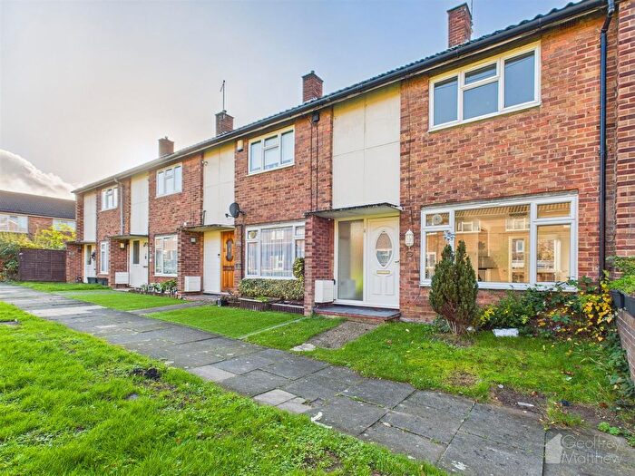 2 Bedroom Terraced House For Sale In Halling Hill, Harlow, CM20