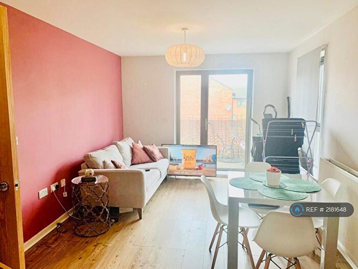 1 Bedroom Flat To Rent In Blanchard Apartments, Dagenham, RM8