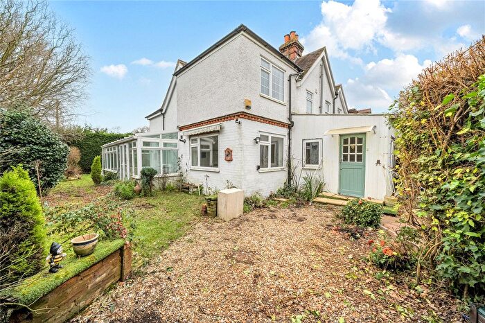 3 Bedroom Semi Detached House For Sale In Send Road, Send, Woking, Surrey, GU23