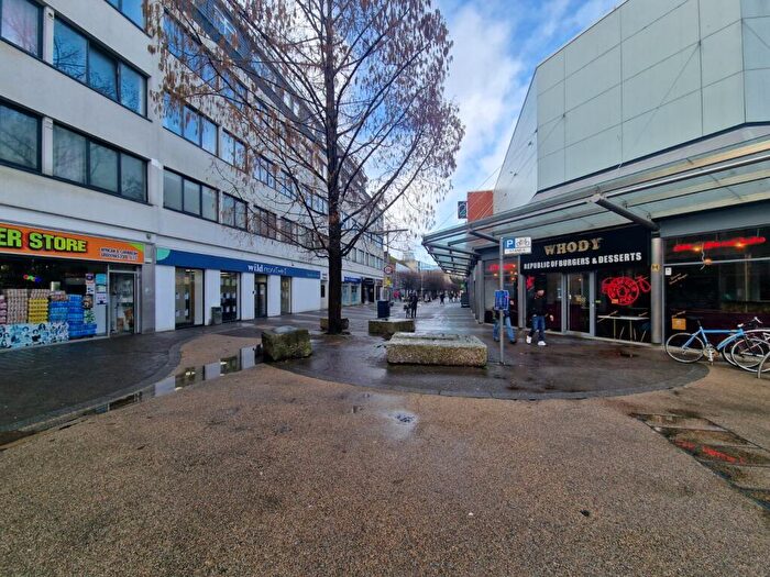 1 Bedroom Apartment To Rent In Arundel Street, Portsmouth, Hampshire, PO1