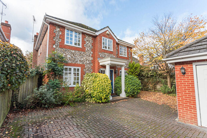 4 Bedroom Detached House For Sale In Carberry Lane, Ascot, Berkshire, SL5