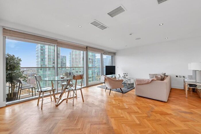 2 Bedroom Apartment To Rent In Commercial Road, London, E1