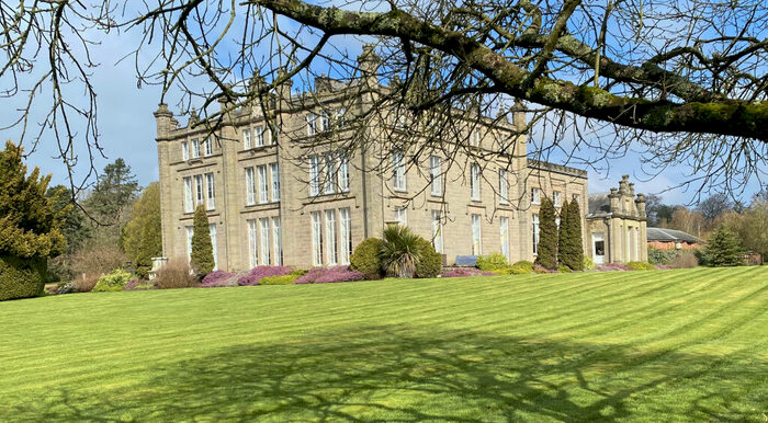 2 Bedroom Apartment For Sale In Coleorton Hall, Coleorton, LE67