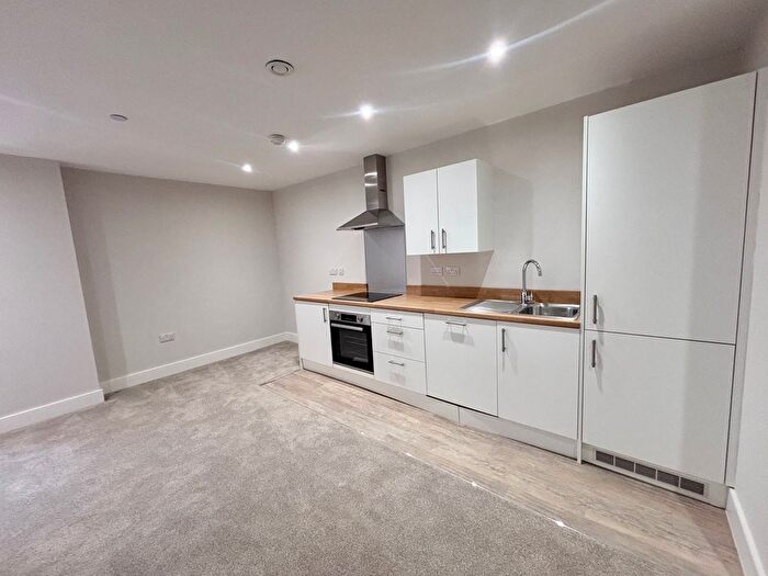 1 Bedroom Flat To Rent In George Street, Hull, HU1