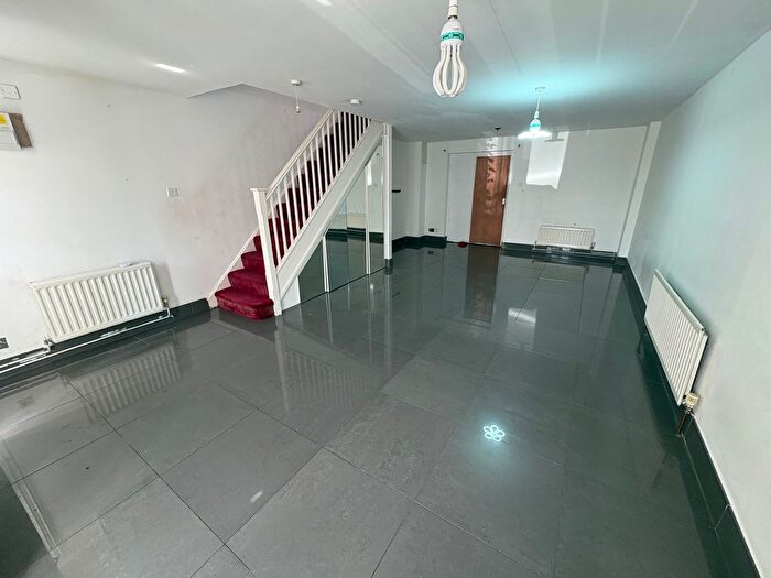 3 Bedroom Terraced House To Rent In Tollgate Drive, Hayes, UB4