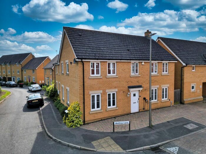 4 Bedroom Detached House To Rent In Matthau Lane, Oxley Park, MK4