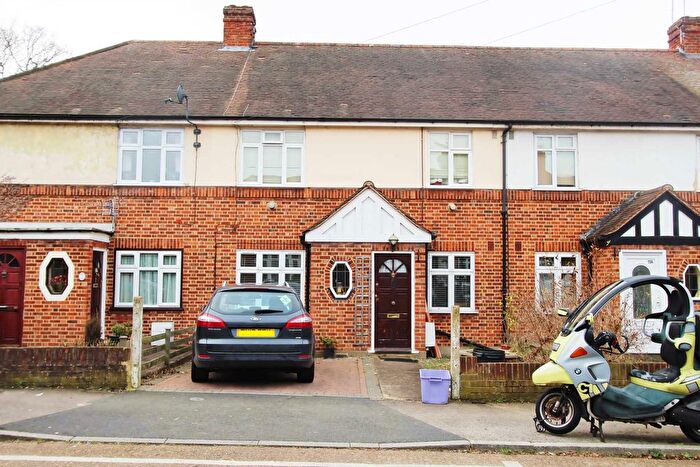 2 Bedroom Maisonette To Rent In Errol Gardens, New Malden, KT3