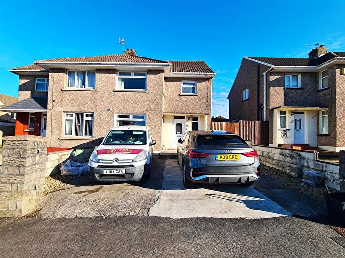 3 Bedroom Semi-Detached House To Rent In Bakers Way, Bryncethin, Bridgend, CF32