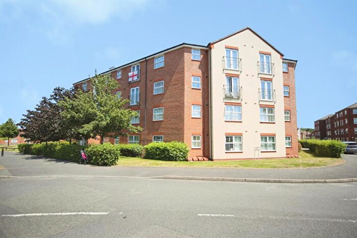2 Bedroom Apartment For Sale In Wharf Lane, Solihull, B91