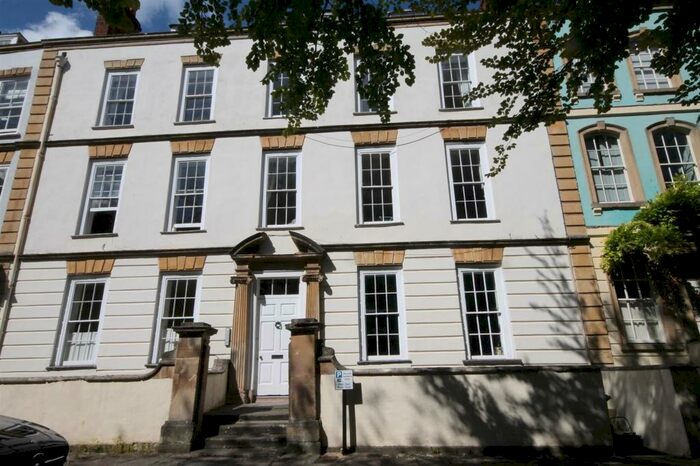 4 Bedroom Flat To Rent In Dowry Square, Bristol, BS8