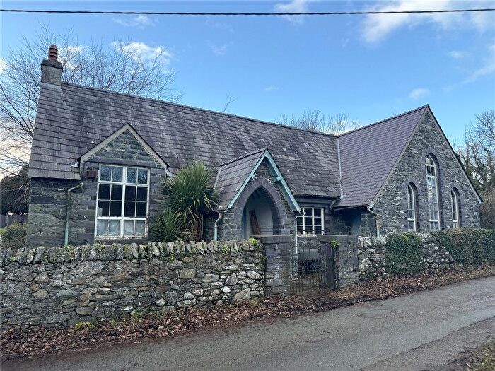 3 Bedroom Cottage For Sale In Lon Y Wern, Tregarth, Bangor, Gwynedd, LL57