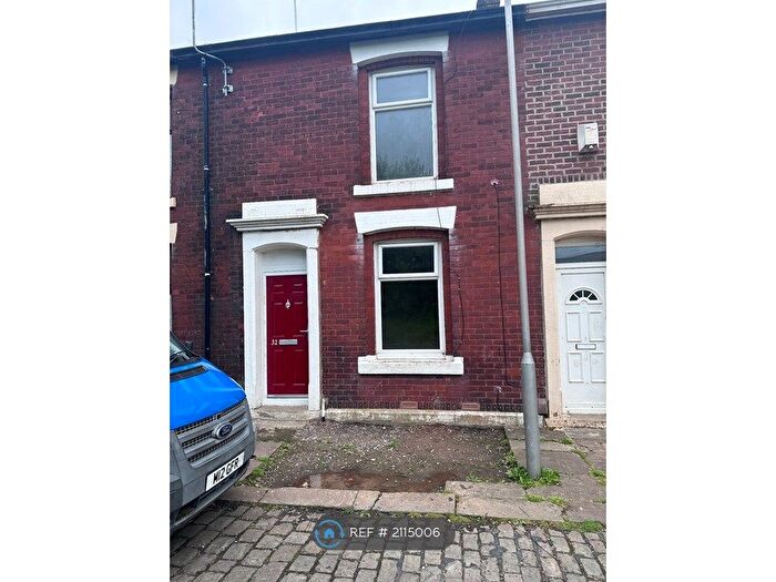 2 Bedroom Terraced House To Rent In Bedford Street, Blackburn, BB2