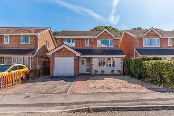 4 Bedroom Detached House For Sale In Maple Gardens, Risca, NP11