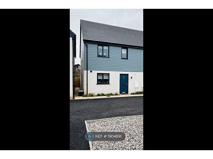 3 Bedroom Semi-Detached House To Rent In Summercross Gardens, Dartmouth, TQ6