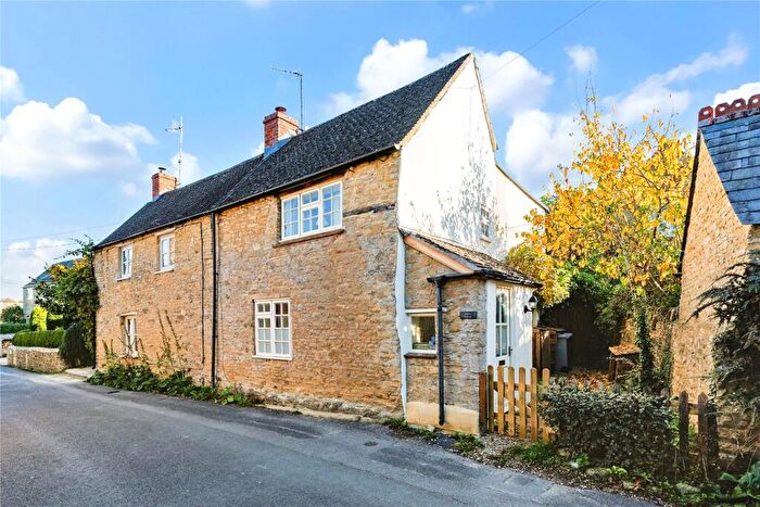 3 Bedroom Semi-Detached House To Rent In Hixet Wood, Charlbury, Chipping Norton, Oxfordshire, OX7