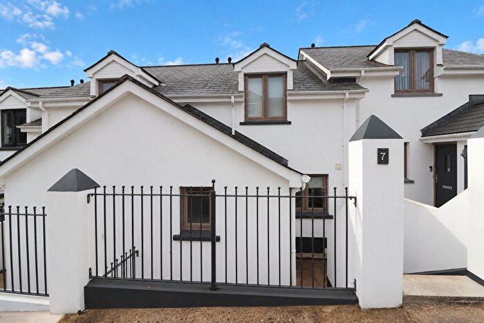 3 Bedroom Terraced House For Sale In Valley End, Bideford, Devon, EX39