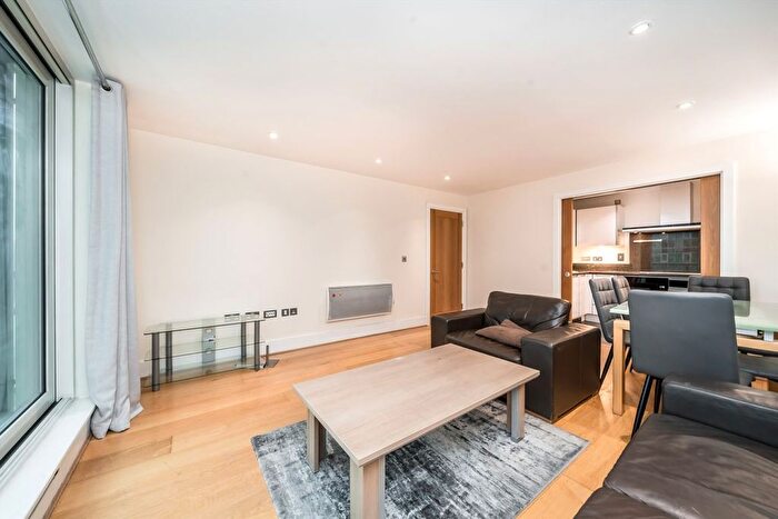 2 Bedroom Flat To Rent In St. George Wharf, South Lambeth, SW8