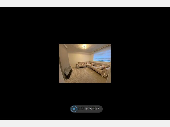 2 Bedroom Flat To Rent In Hawbush Close, Welwyn, AL6