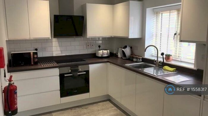 2 Bedroom Terraced House To Rent In Longwall, Brackley, NN13