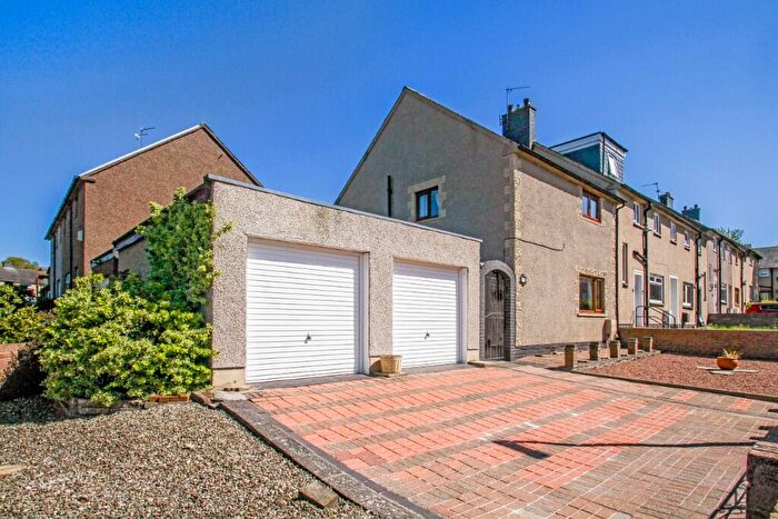 3 Bedroom End Of Terrace House For Sale In Jennie Rennies Road, Dunfermline, Fife, KY11