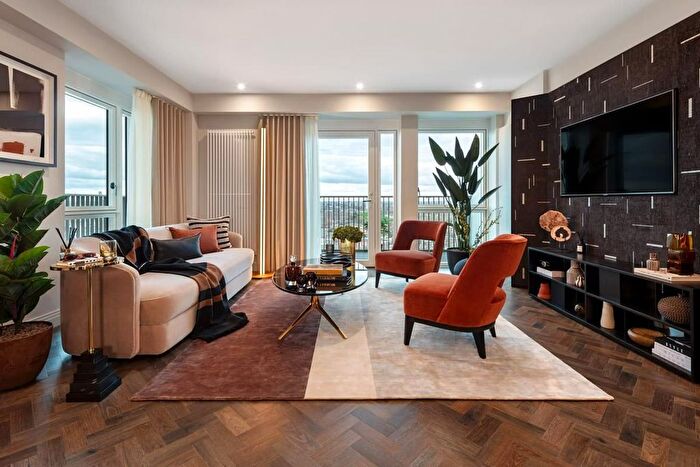 1 Bedroom Flat For Sale In Apartment, Queens Cross, E16