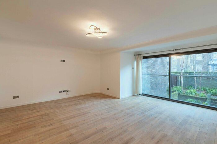 4 Bedroom Property To Rent In Logan Place, London, W8
